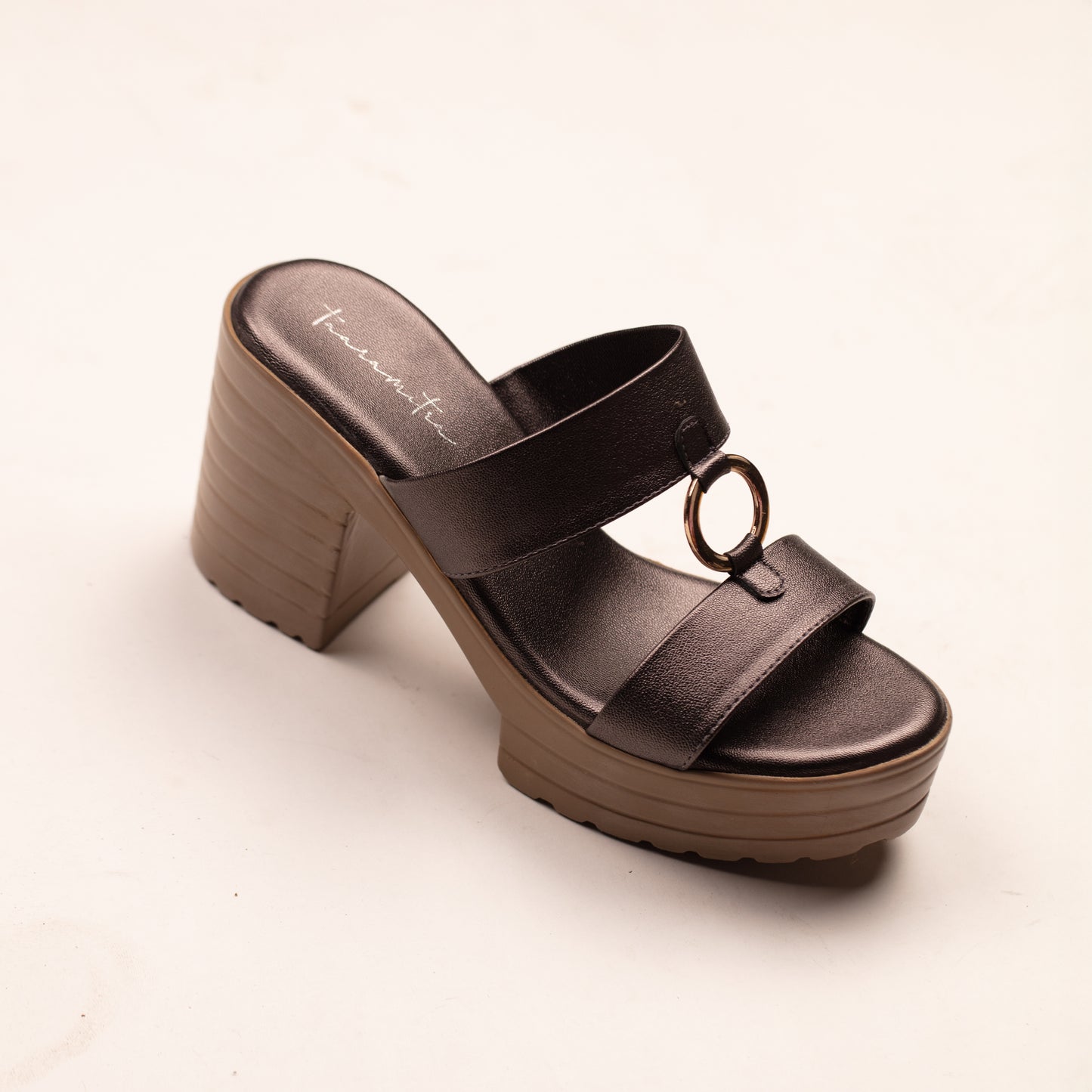 Maisa chunky block heels in gun metal