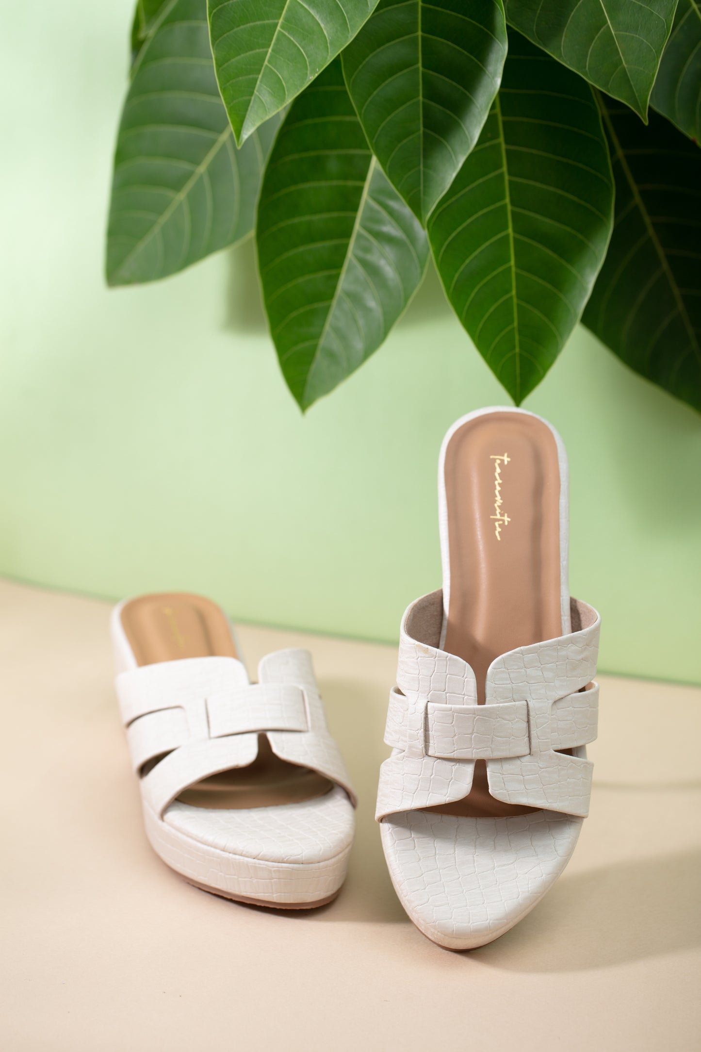 Della flatform in nude heel sandals