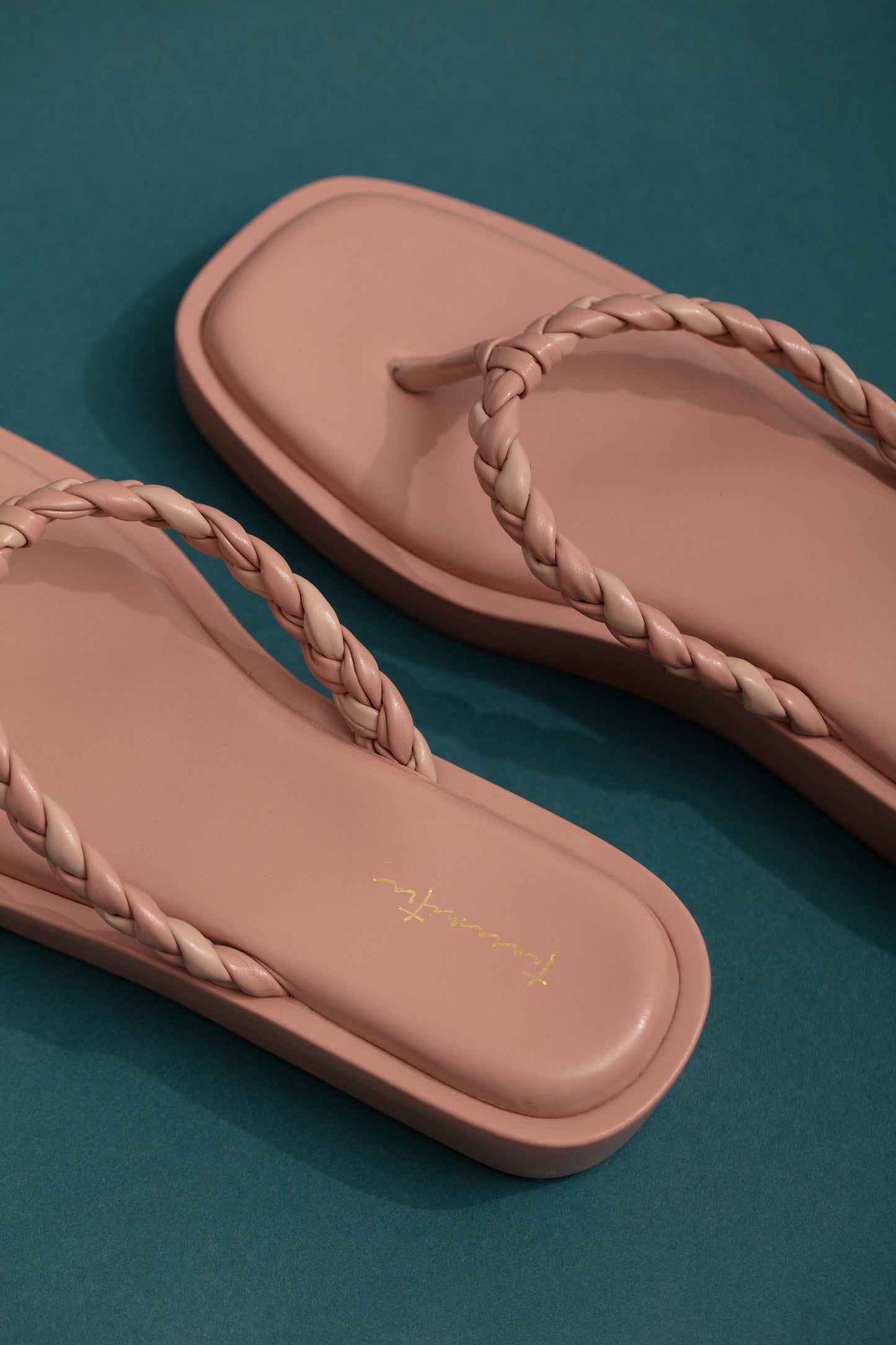 Verve braided peach flatforms