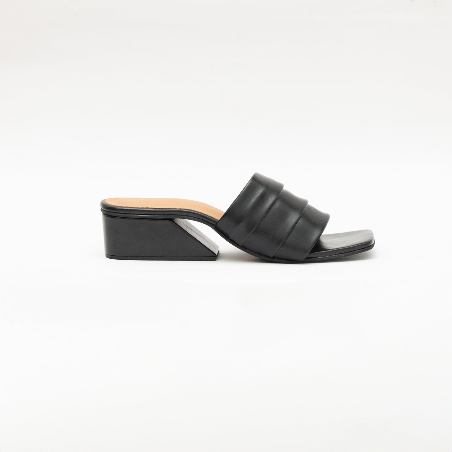 Kiara statement black block heels