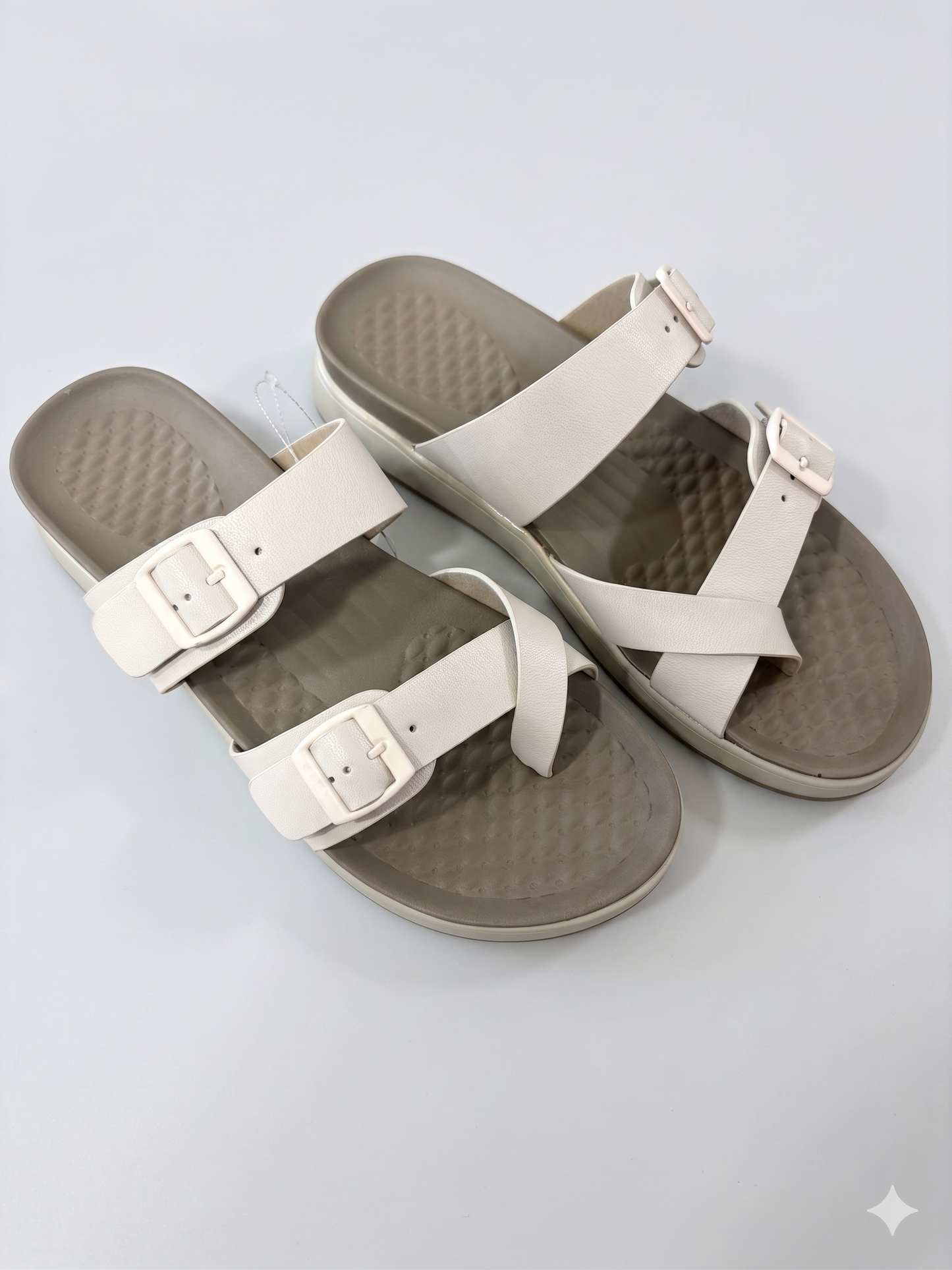 Shreya toe ring flats in Beige