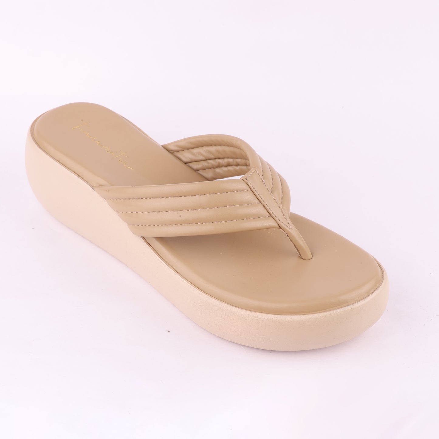 June V strap wedges in Beige