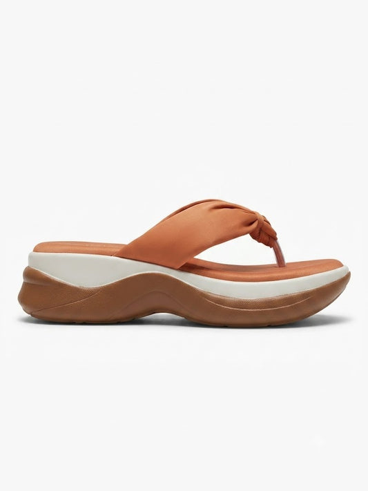 Sasha V-strap wedges in dark tan