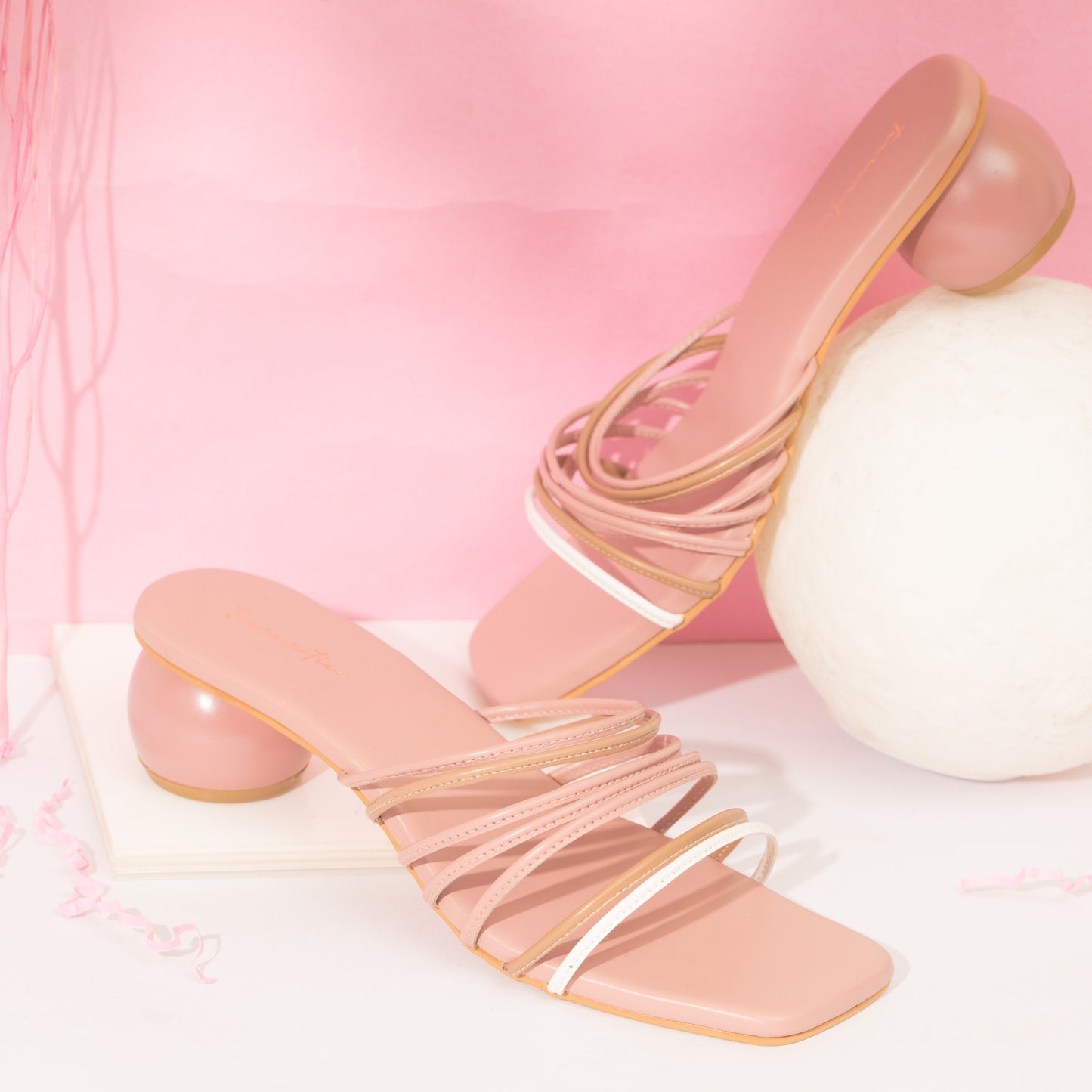 Jazz Multistrap round heels in Peach