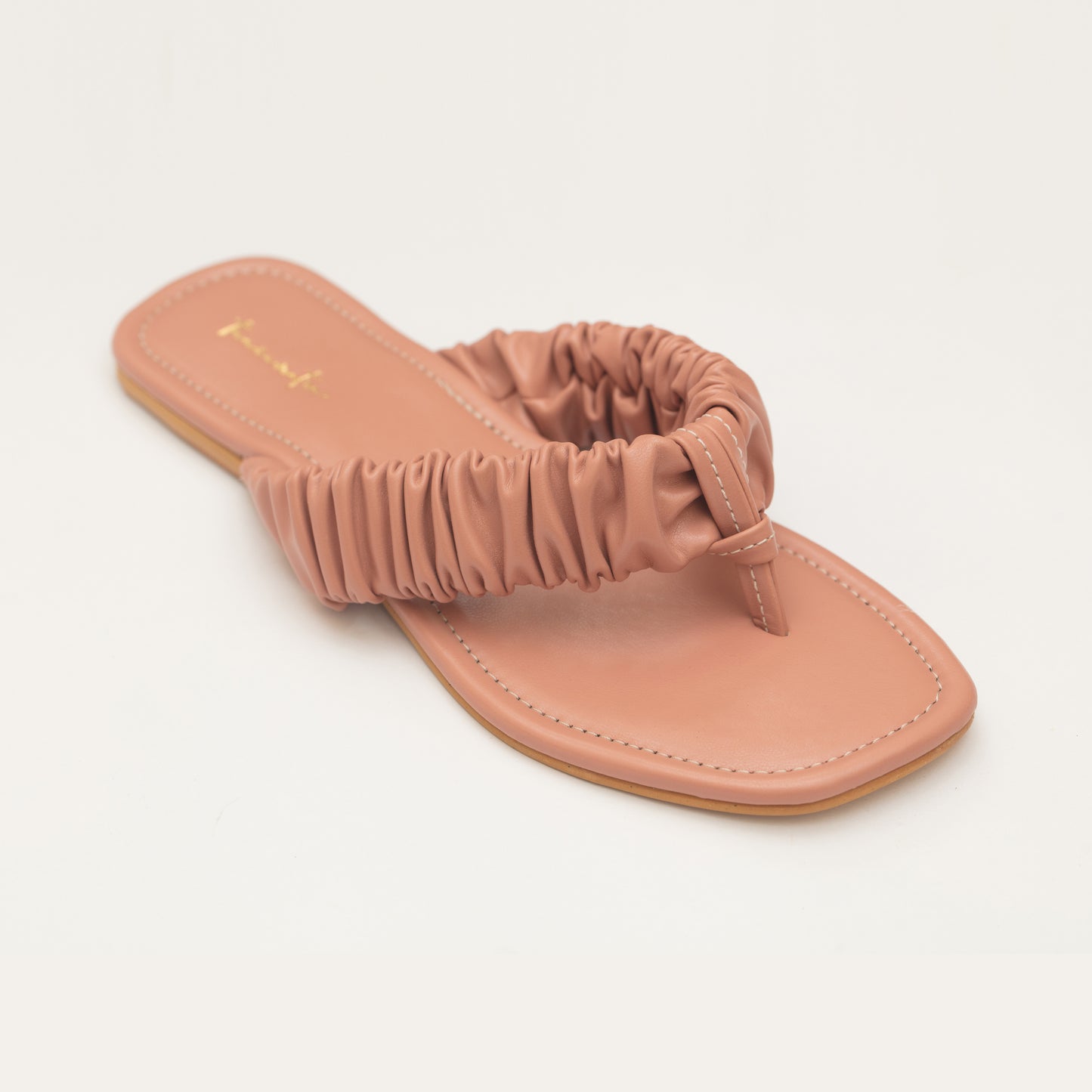 Jenny thong flats in Peach