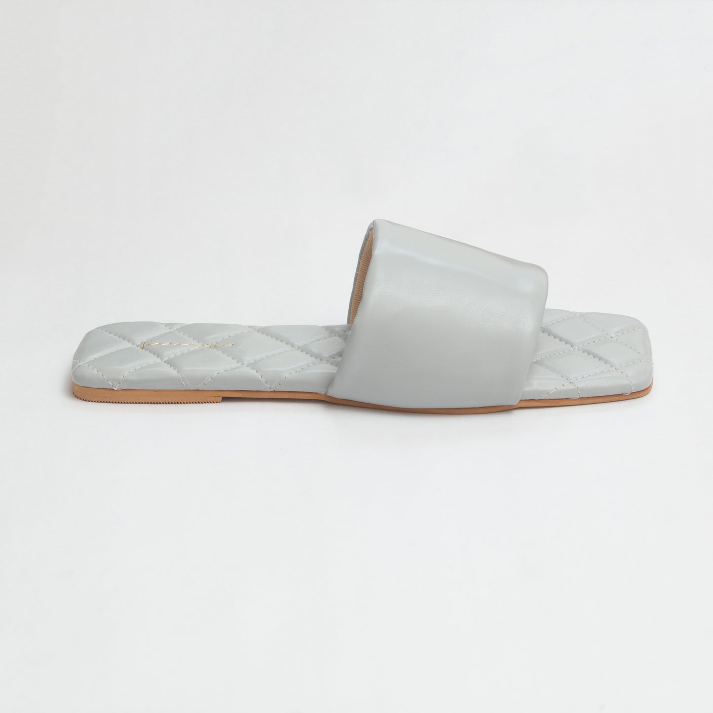 Osaka flats in Grey