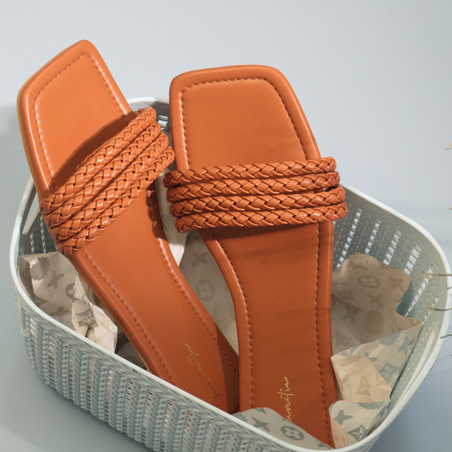 Halep strappy flats in Brown