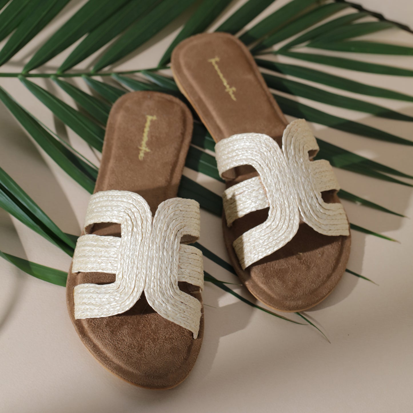 Aira raffia flats