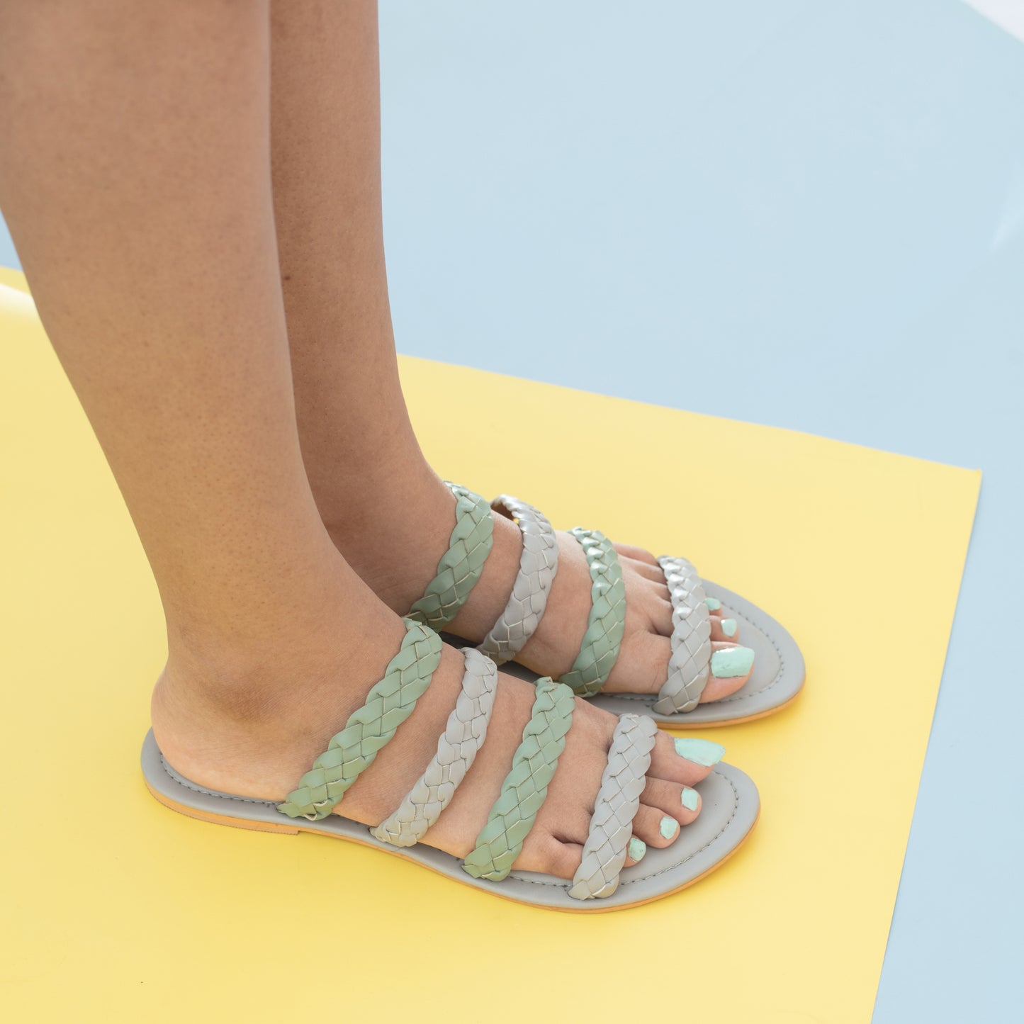 Venus braided flats in grey