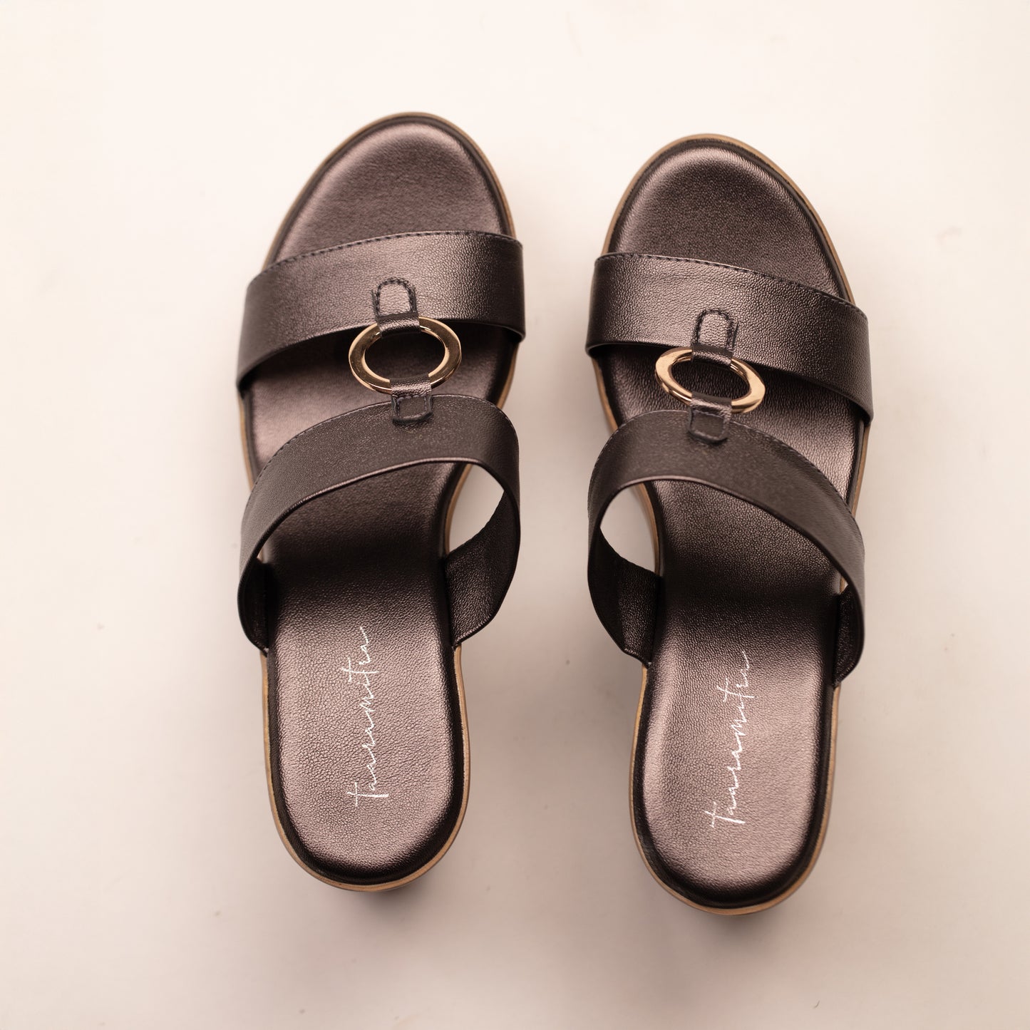 Maisa chunky block heels in gun metal
