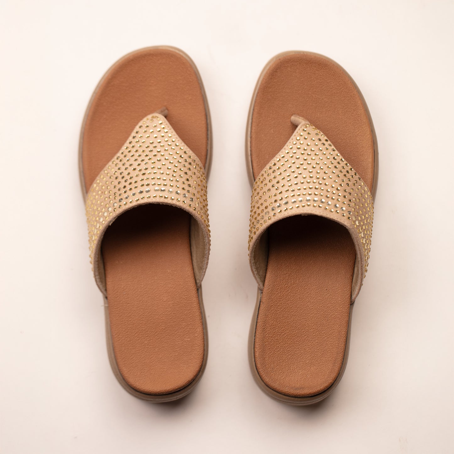 Tanvi V-strap comfort flats in beige