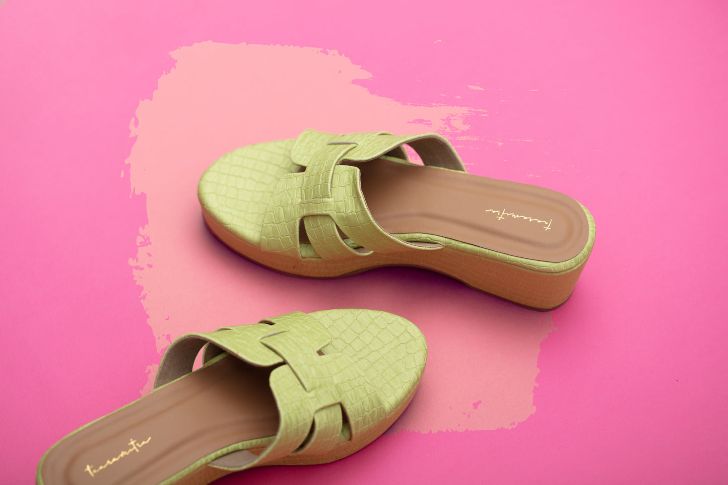 Della flatform in green heel sandals