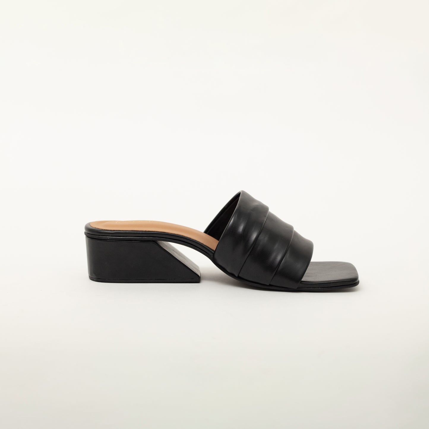 Kiara statement black block heels