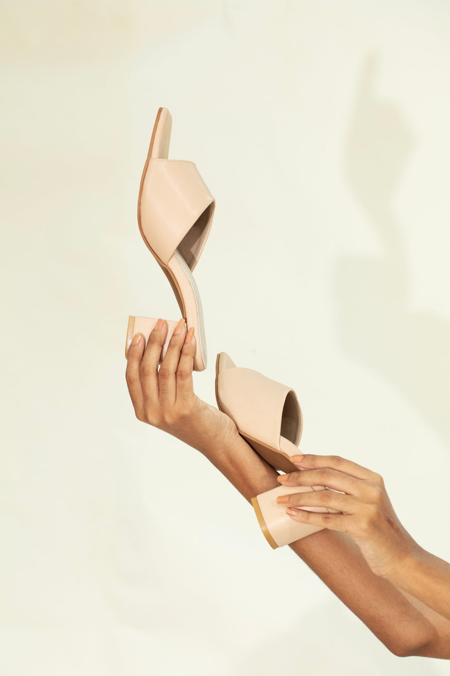 Aloha Block heels in Beige