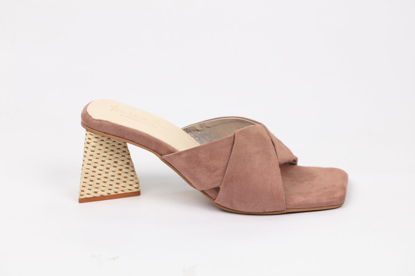 Vienna rattan heels in peach