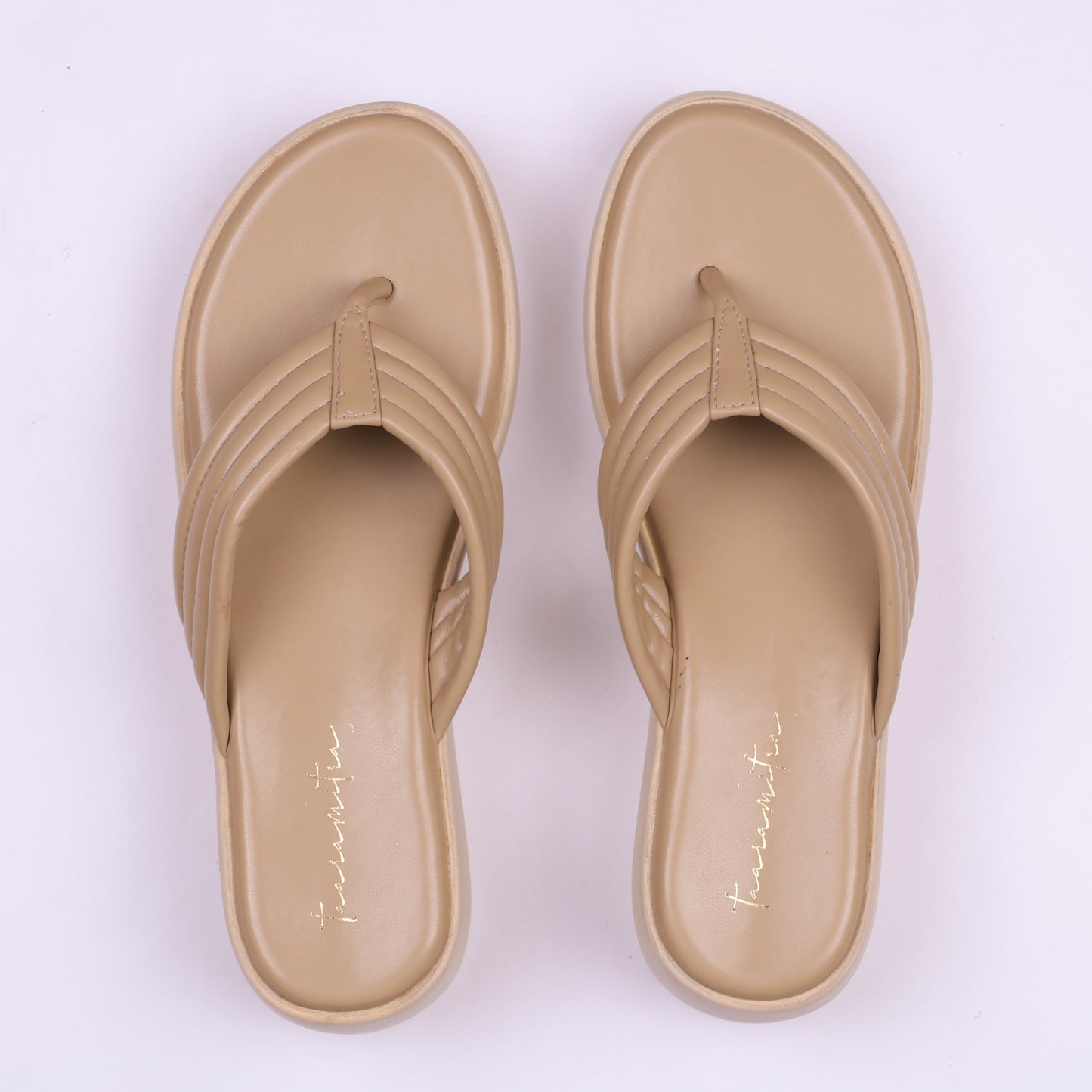 June V strap wedges in Beige