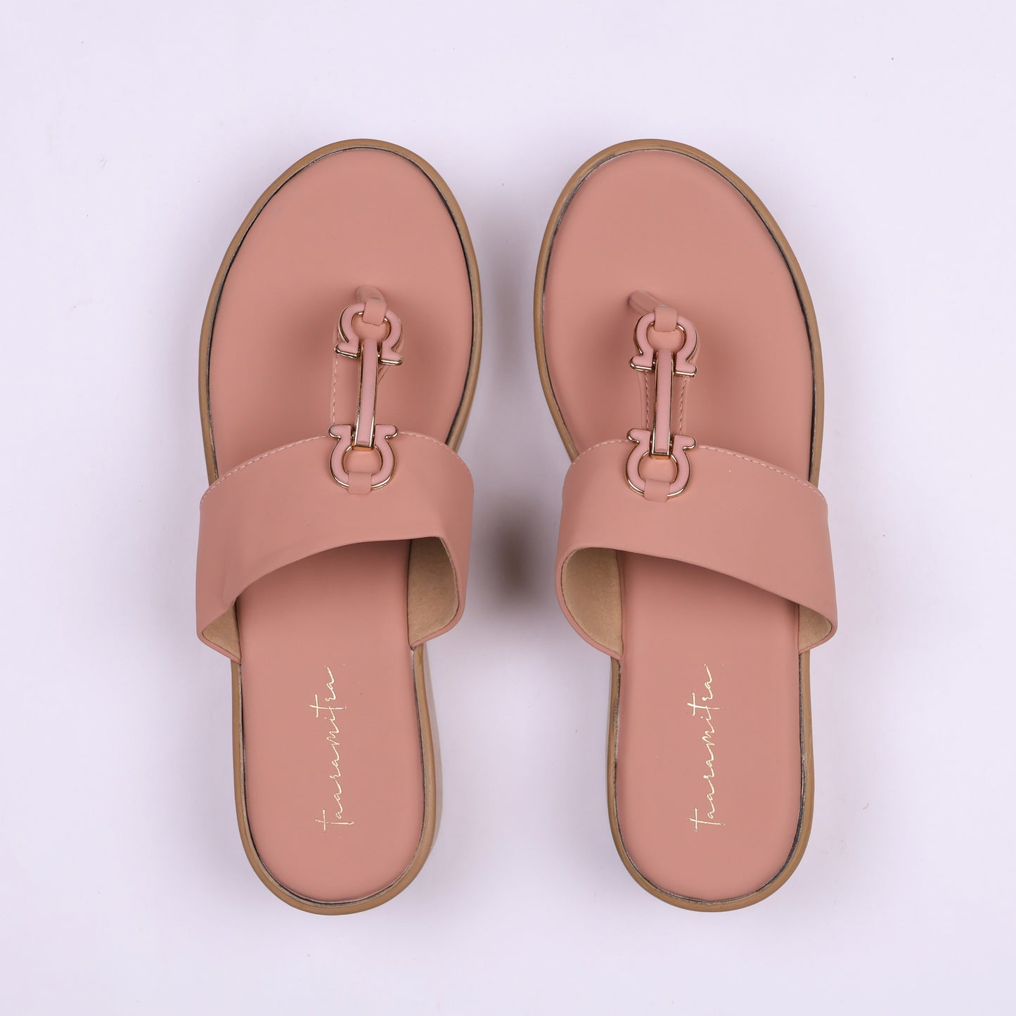 Vera V strap wedges in Peach