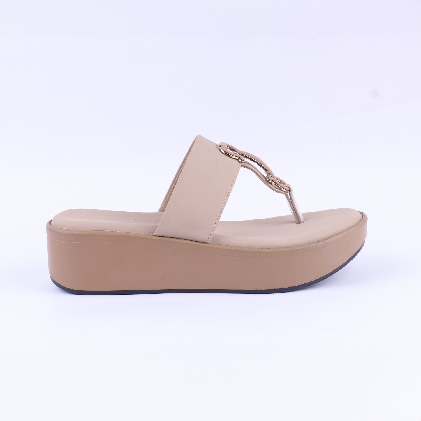 Vera V strap wedges in Beige