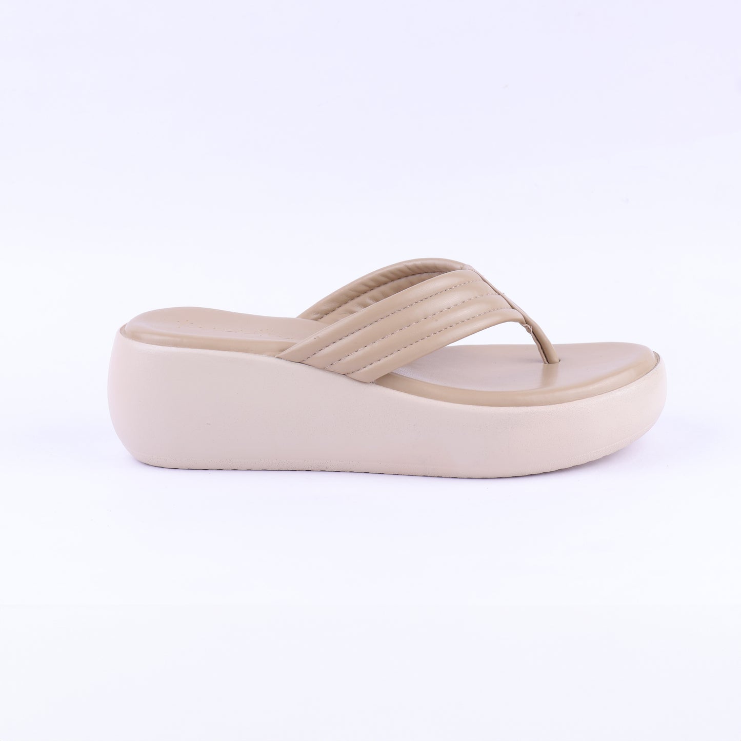 June V strap wedges in Beige