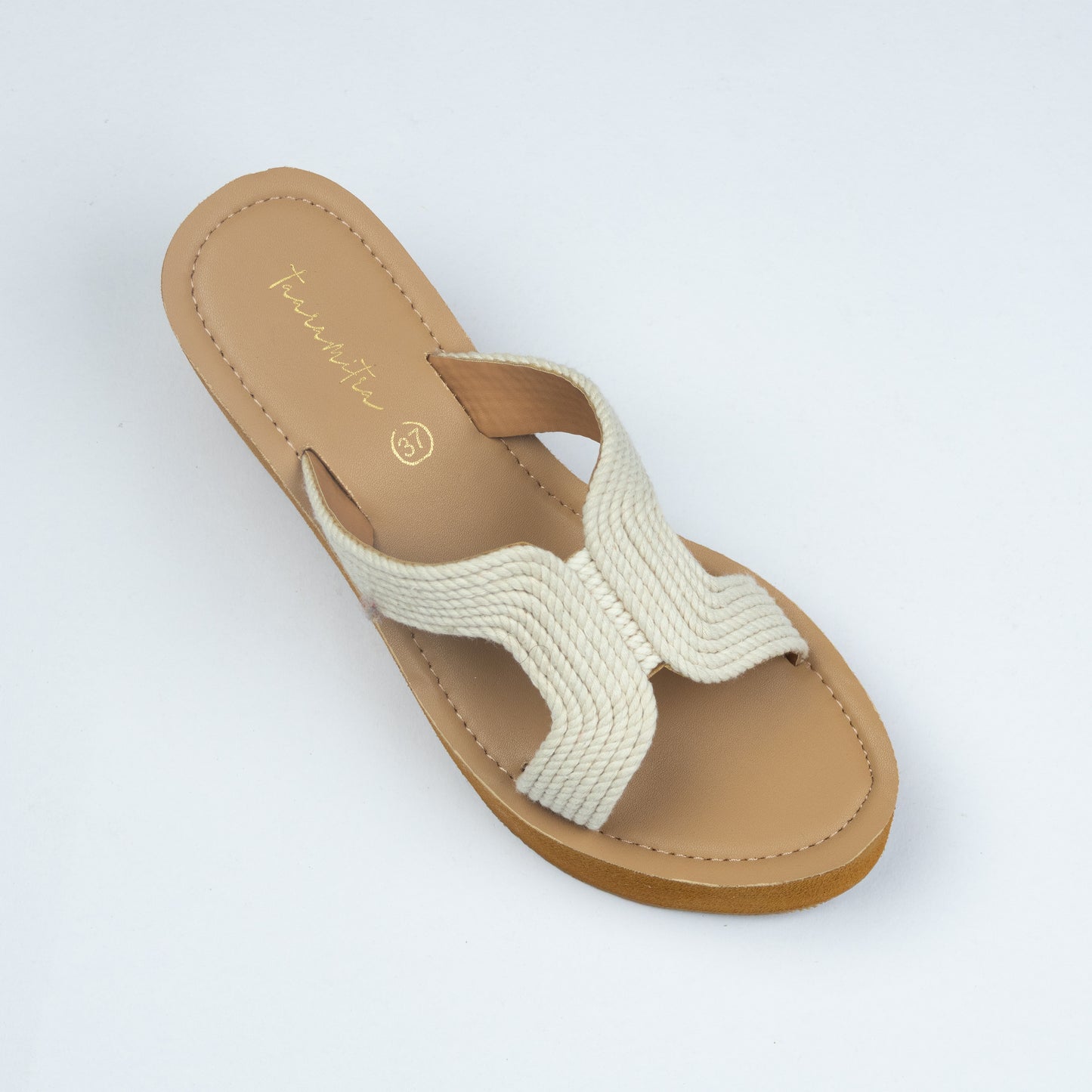 Capri wedges in white