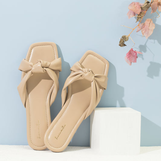 Luna knotted slides in Beige