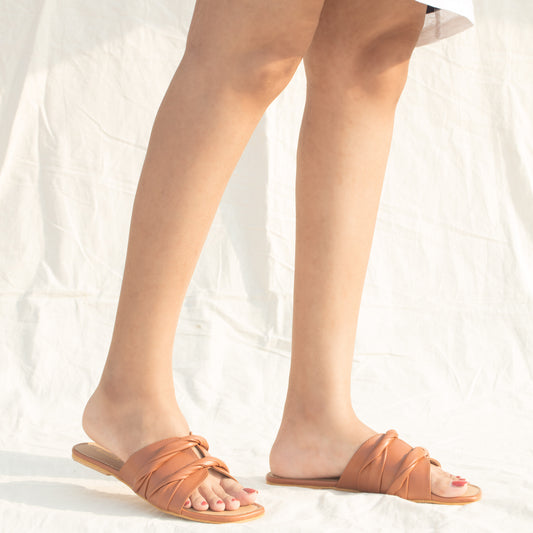 Knotted see through flats in Tan